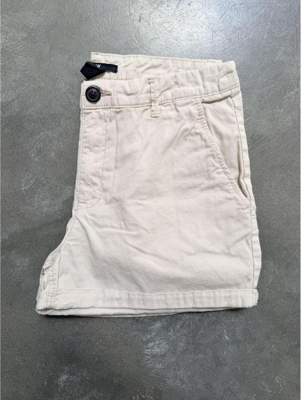 H&M Beige Cuffed Chino Shorts Size 6 Fits 4/6 - Picture 3 of 8